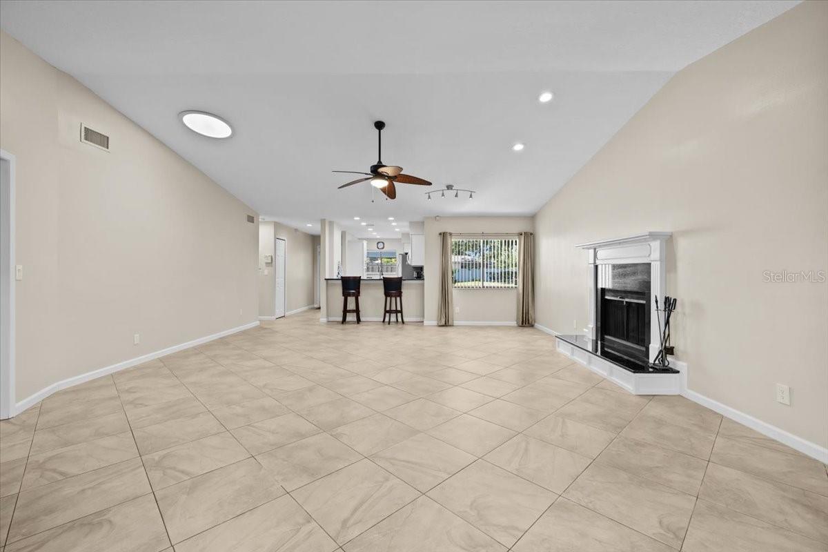 WHITNEY LAKES - Residential