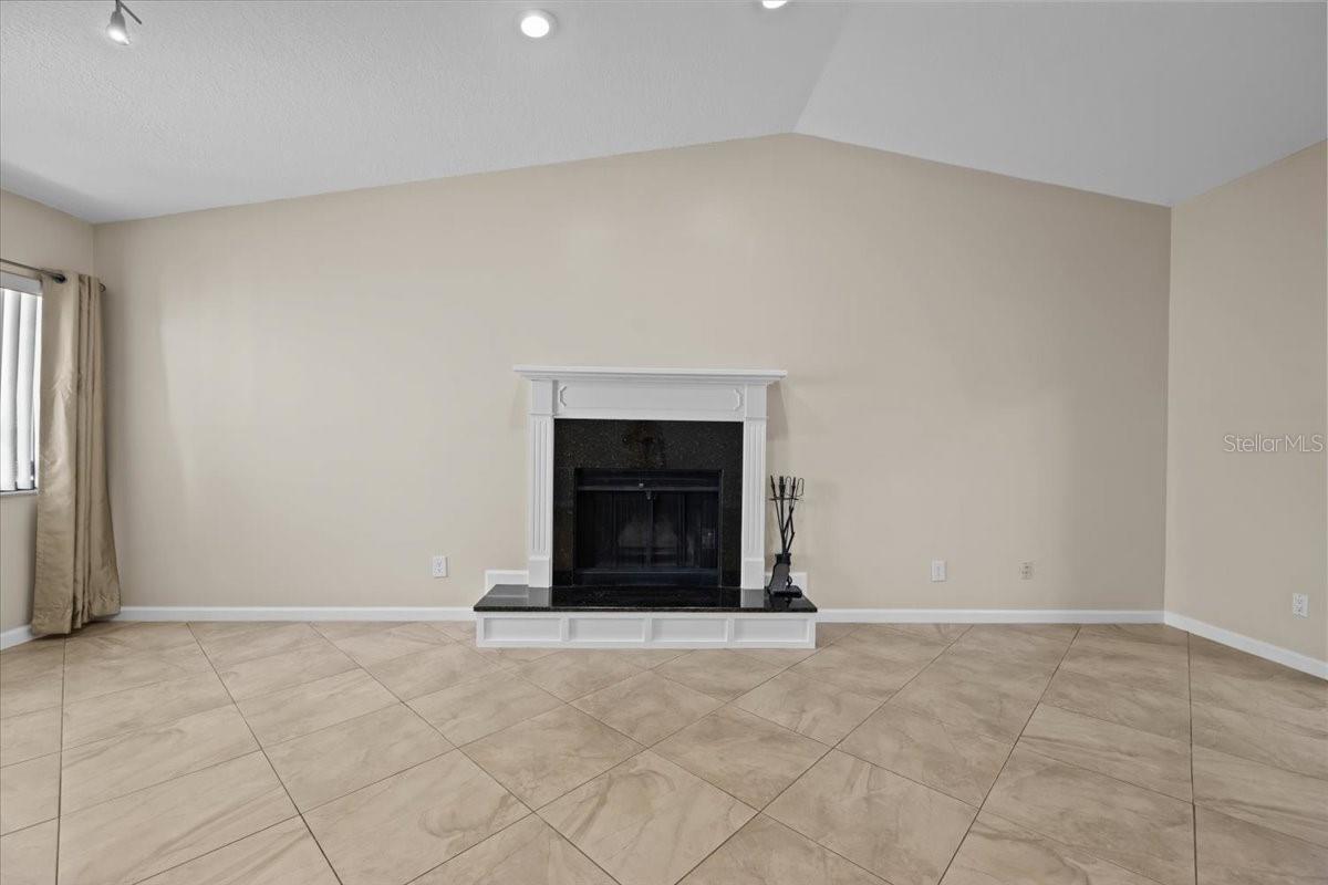WHITNEY LAKES - Residential