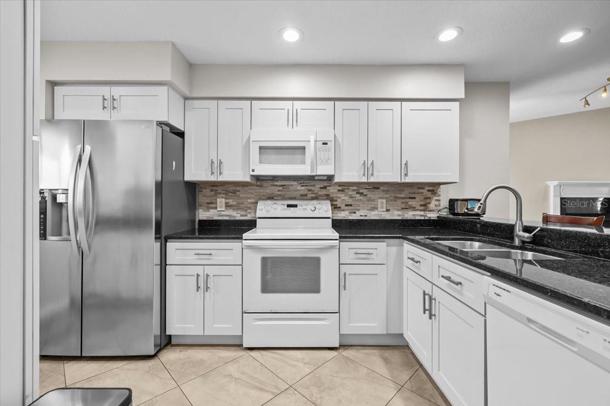WHITNEY LAKES - Residential