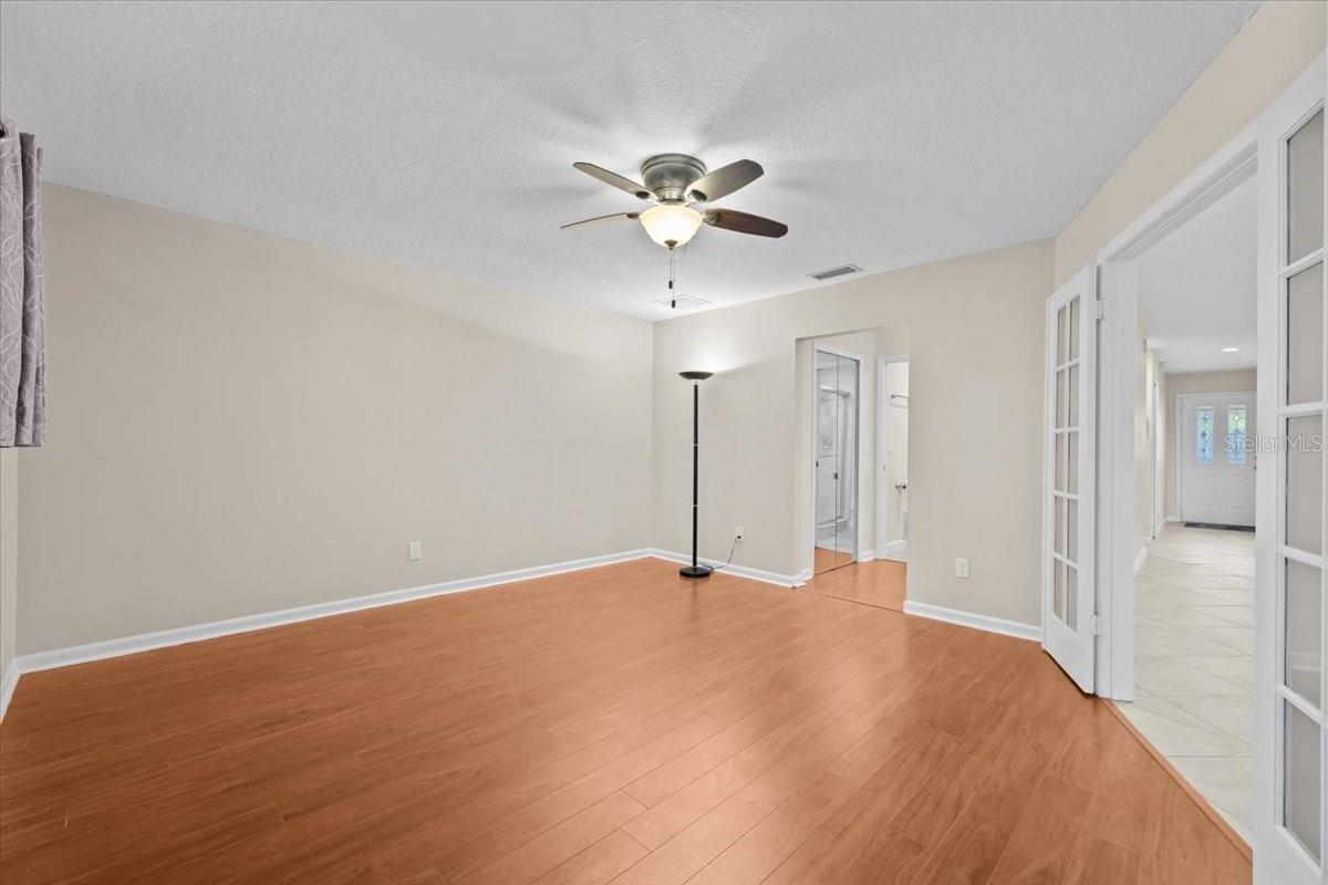 WHITNEY LAKES - Residential