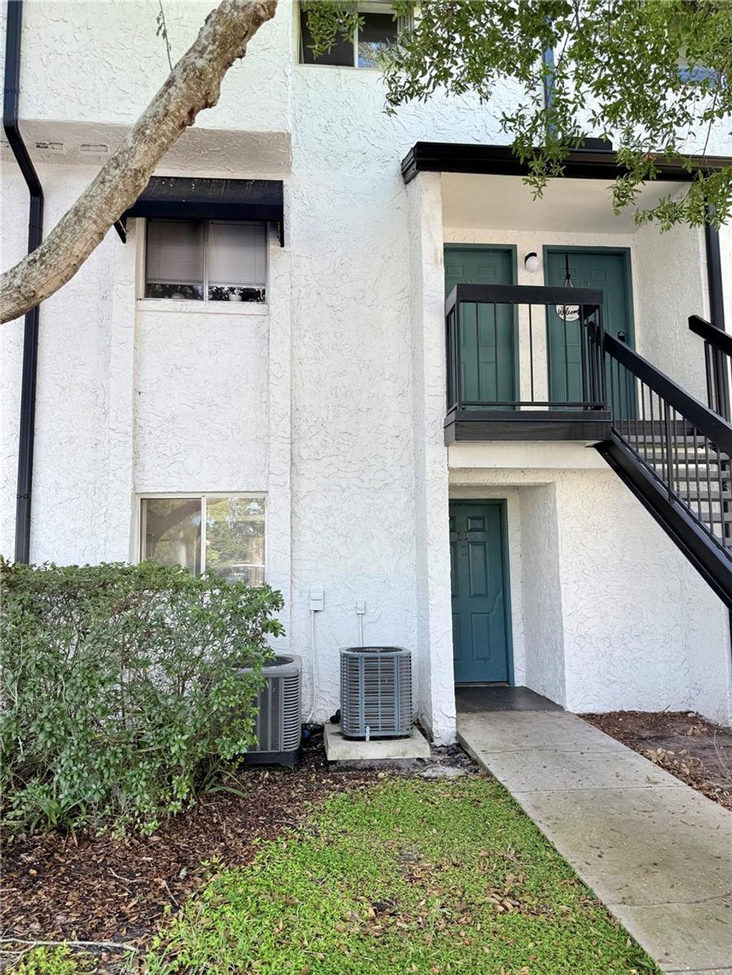 Photo of 4153 S Semoran Boulevard #10, Orlando, FL 32822 (MLS # O6367496)