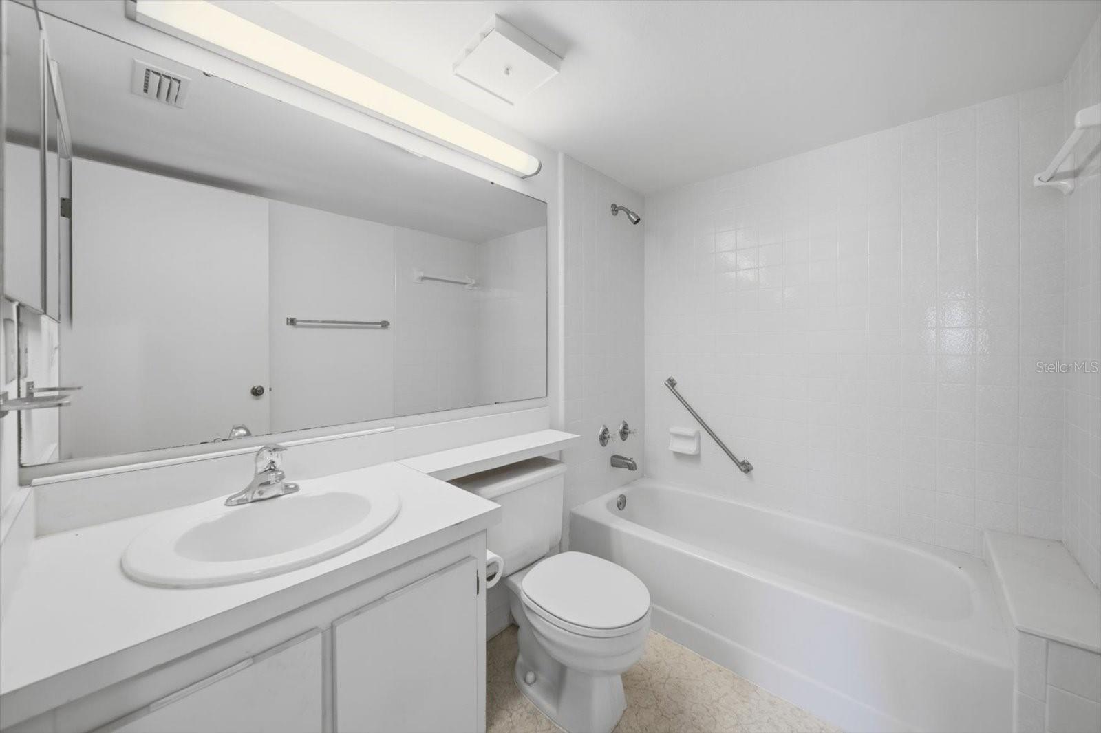 PINE RIDGE AT LAKE TARPON VILLAGE - Residential