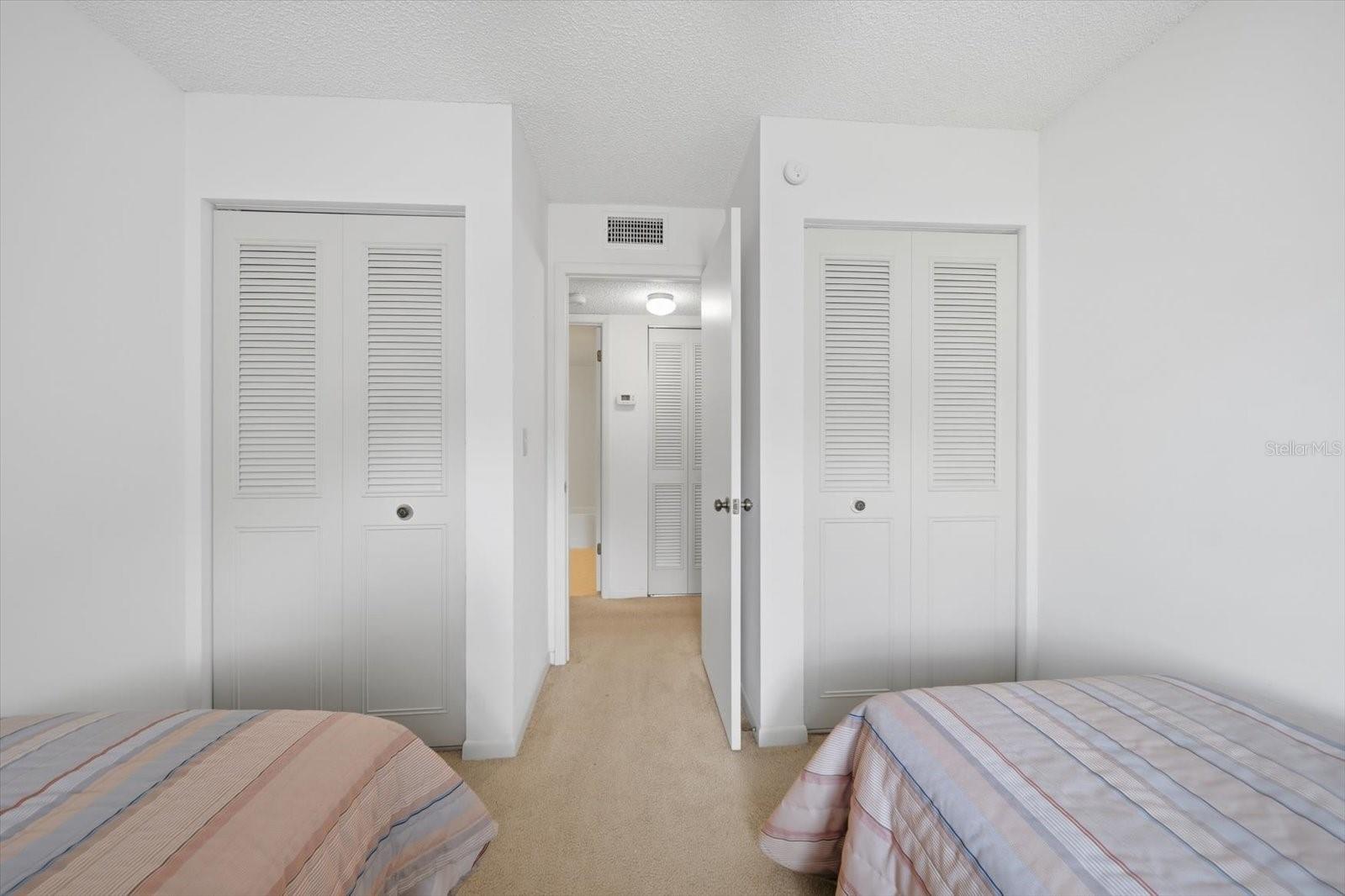 PINE RIDGE AT LAKE TARPON VILLAGE - Residential