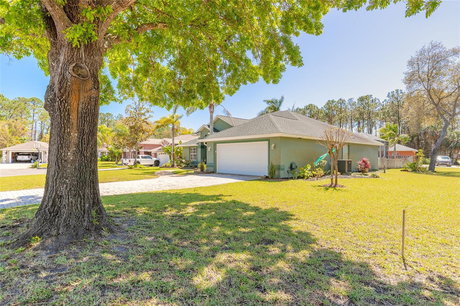6 GREENVALE DRIVE