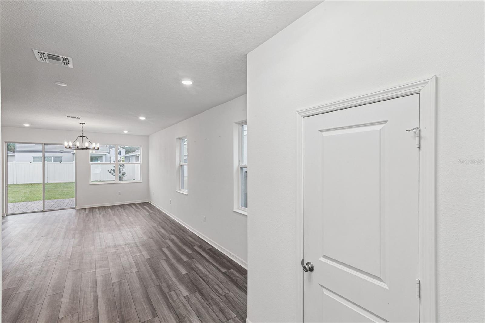 2767 MEADOW STREAM WAY