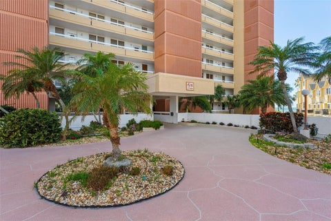 Photo of 17940 Gulf Boulevard #16B, Redington Shores, FL 33708 (MLS # TB8557175)