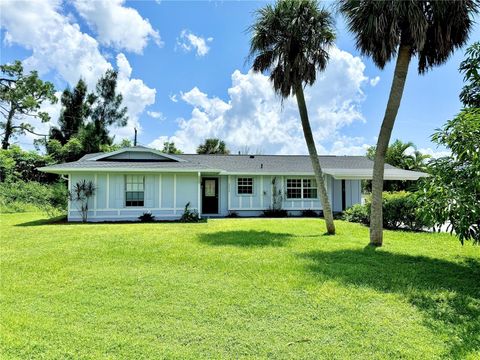 A home in PORT CHARLOTTE