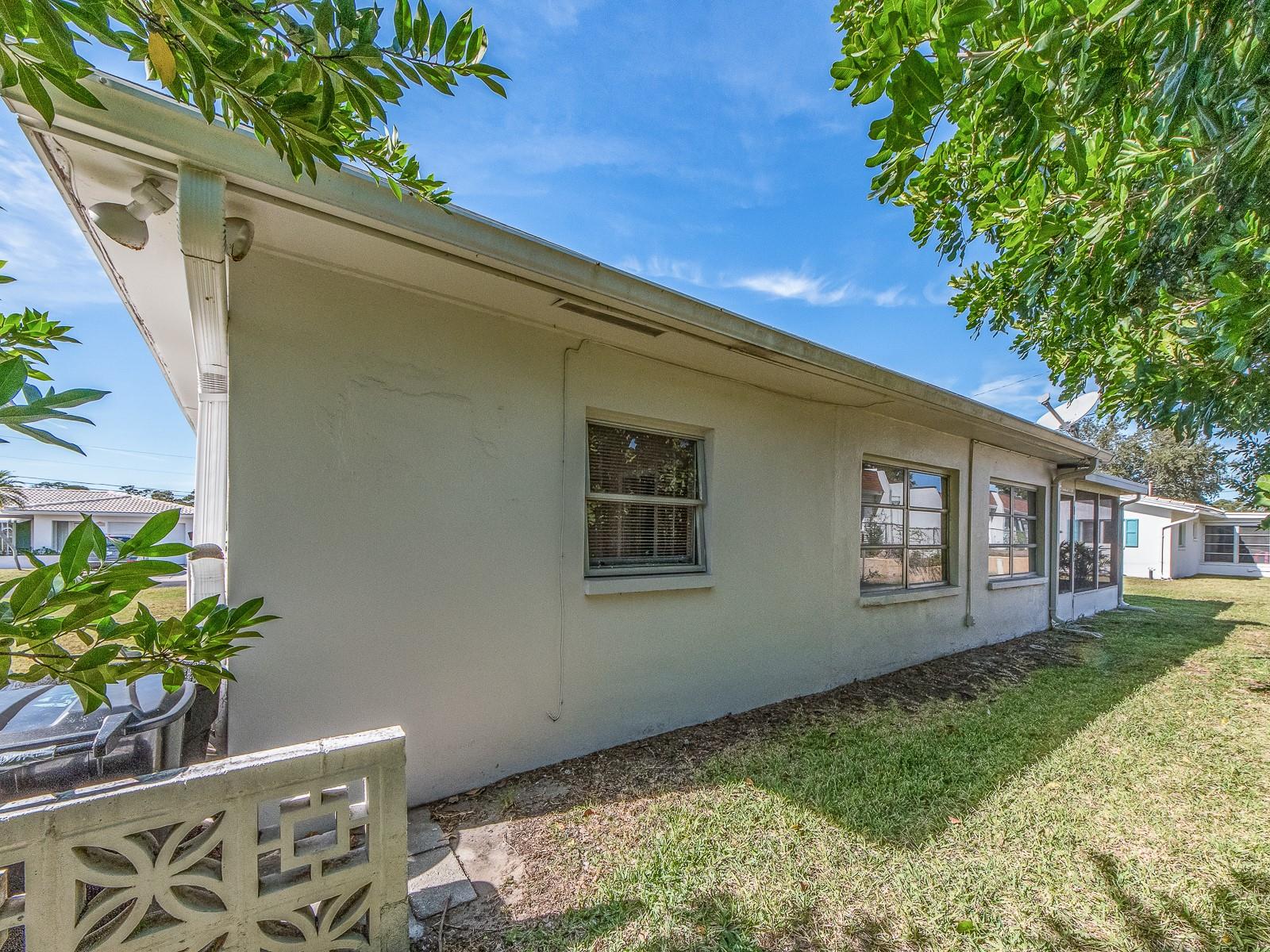 TAMARAC BY THE GULF - Residential