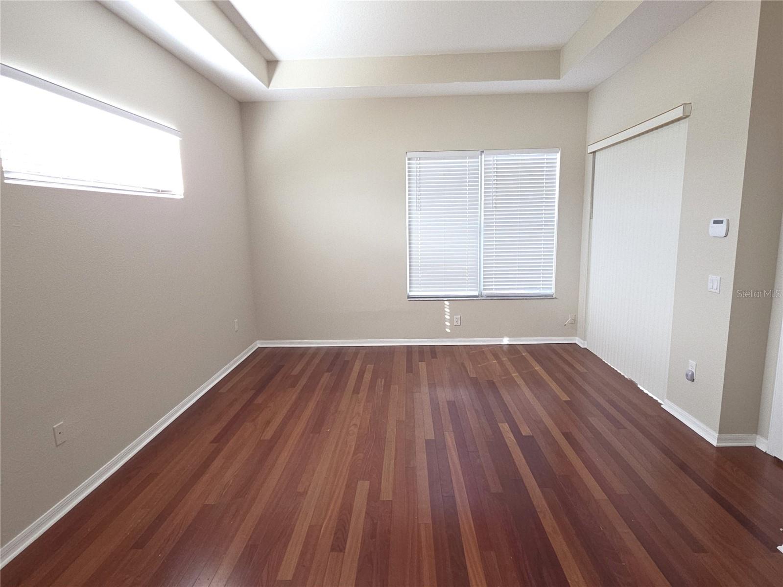 WELLINGTON AT SEVEN HILLS PH 9 - Residential