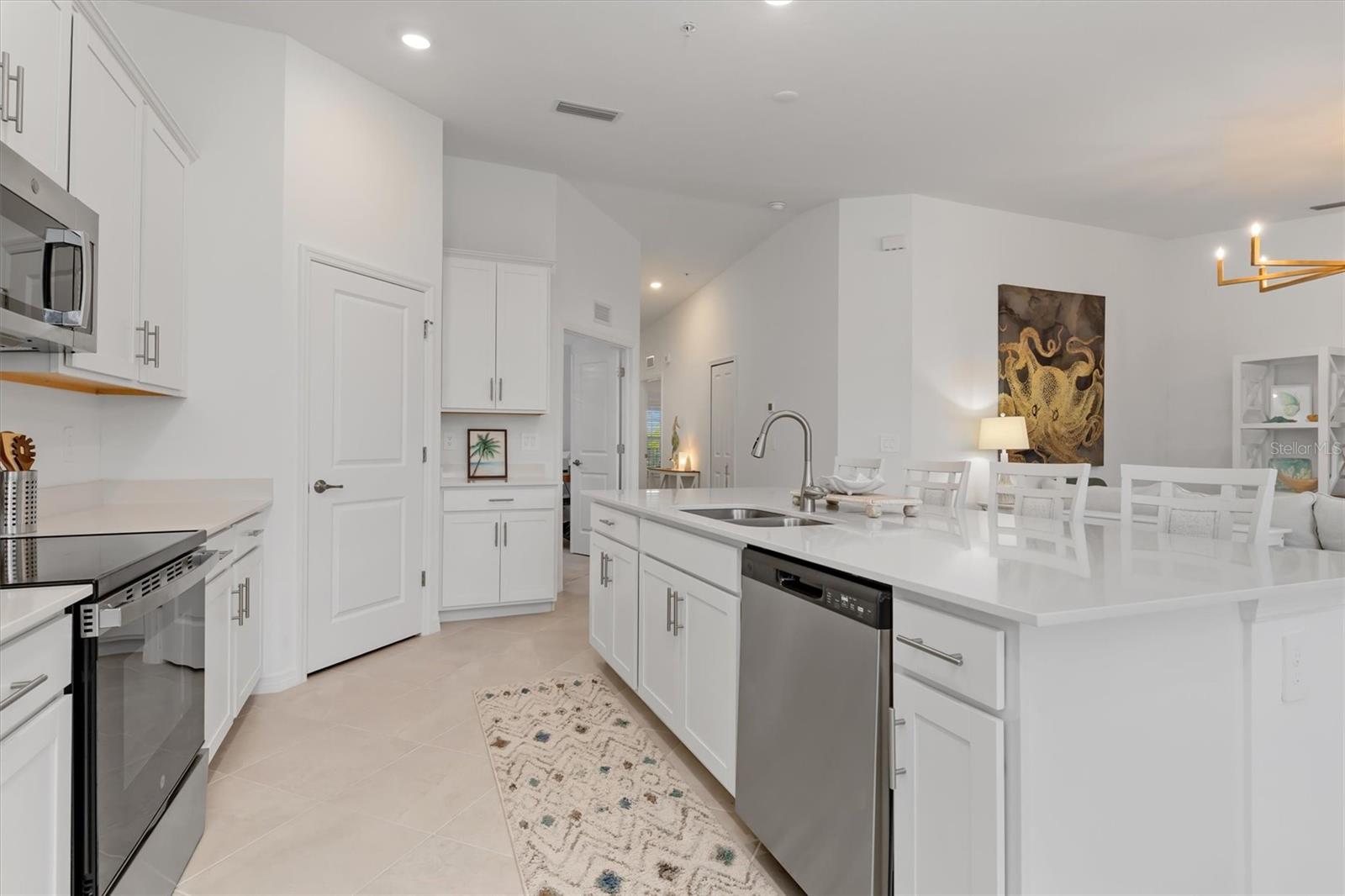 HERITAGE LANDING - Residential