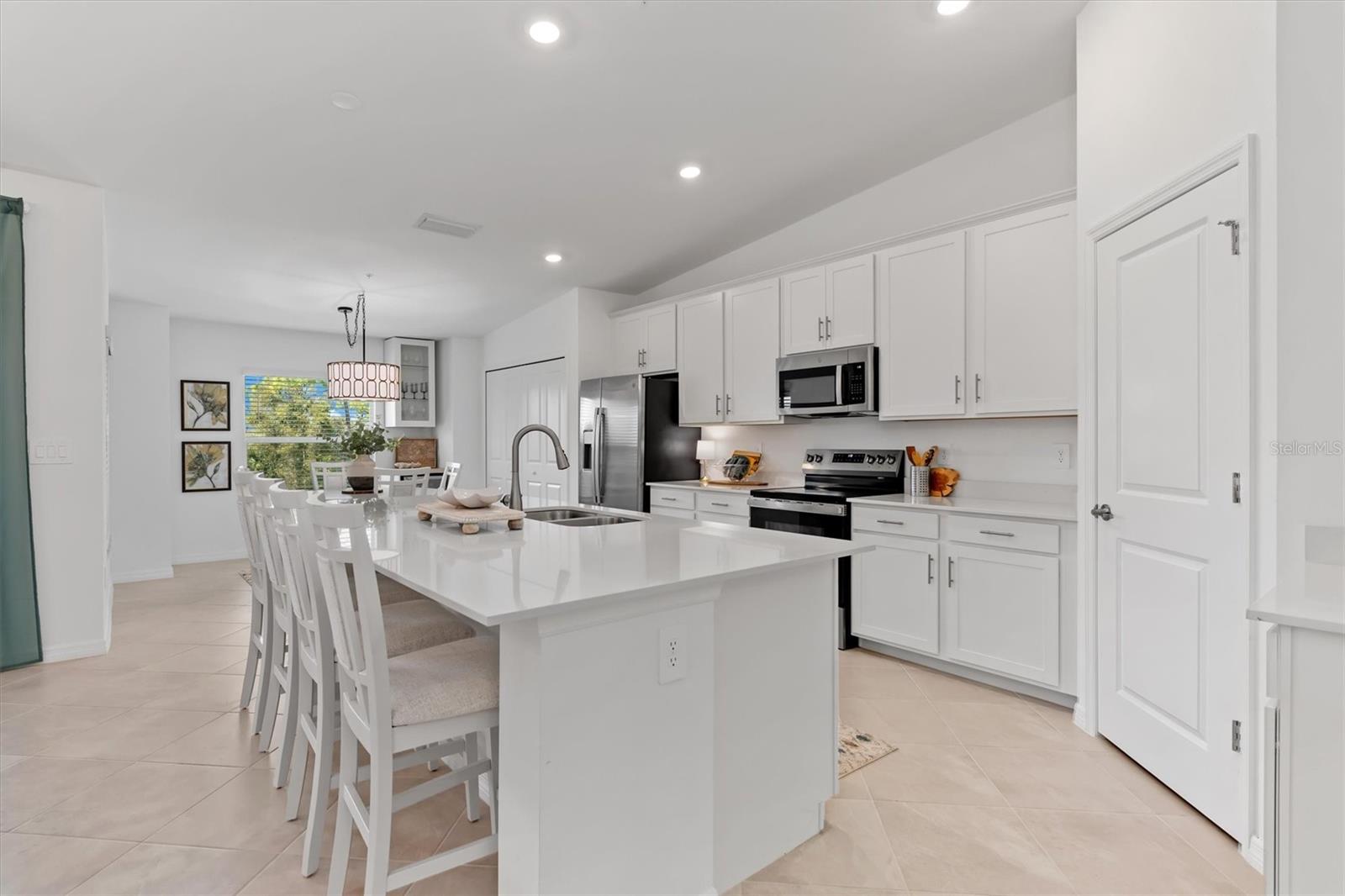 HERITAGE LANDING - Residential