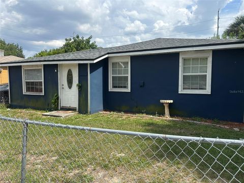 Photo of 3613 E Dr Martin Luther King Jr Boulevard, Tampa, FL 33610 (MLS # TB8424116)