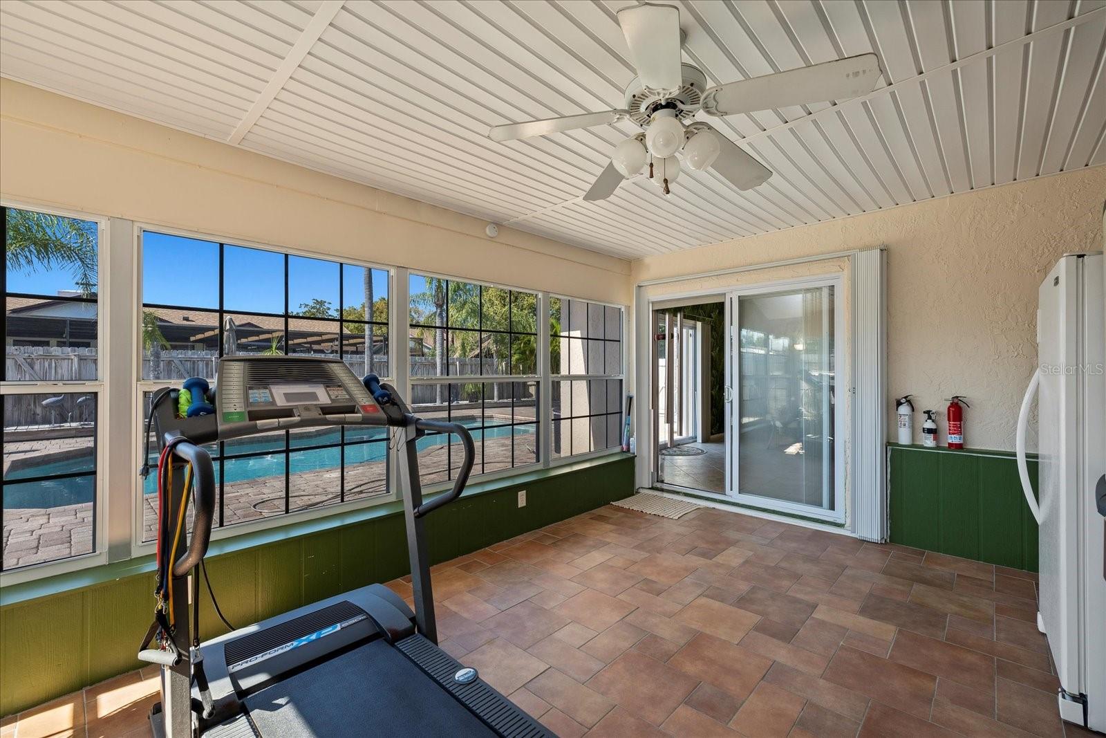 LAKESIDE WOODLANDS - Residential