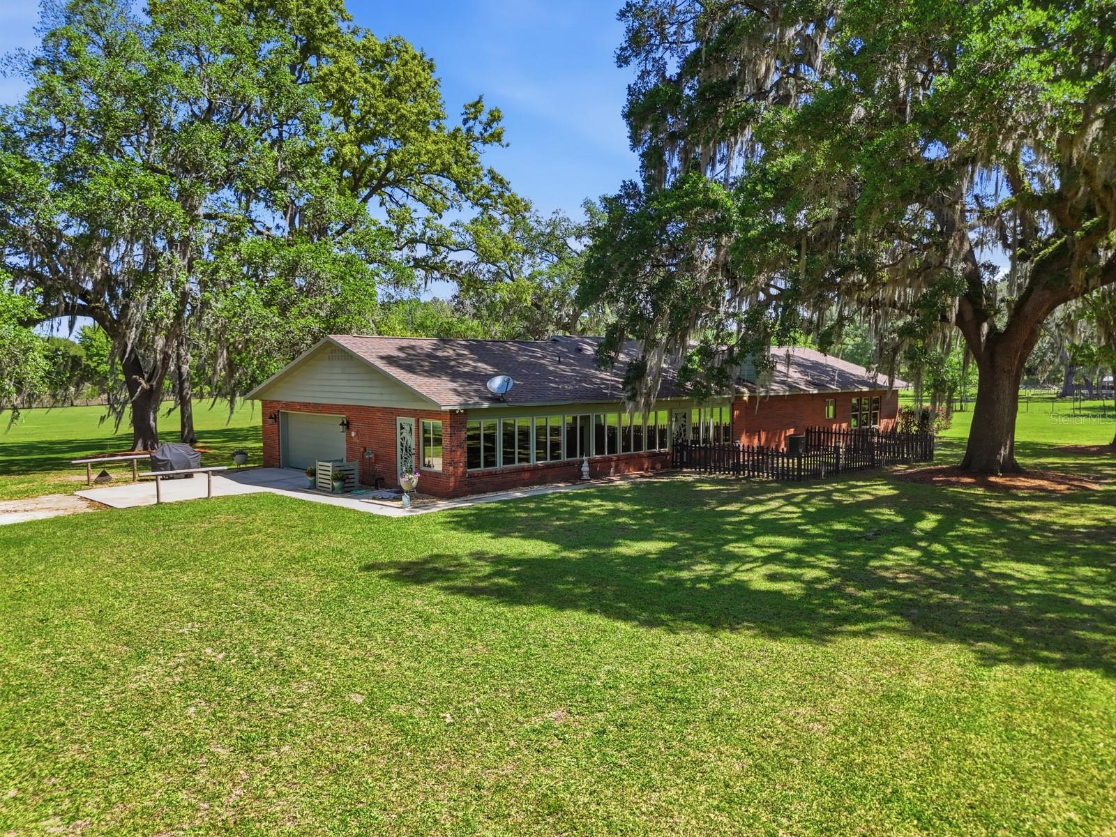 NOT IN A SUBDIVISION - Residential