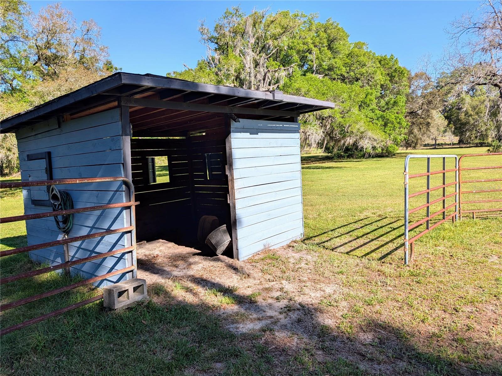 NOT IN A SUBDIVISION - Residential