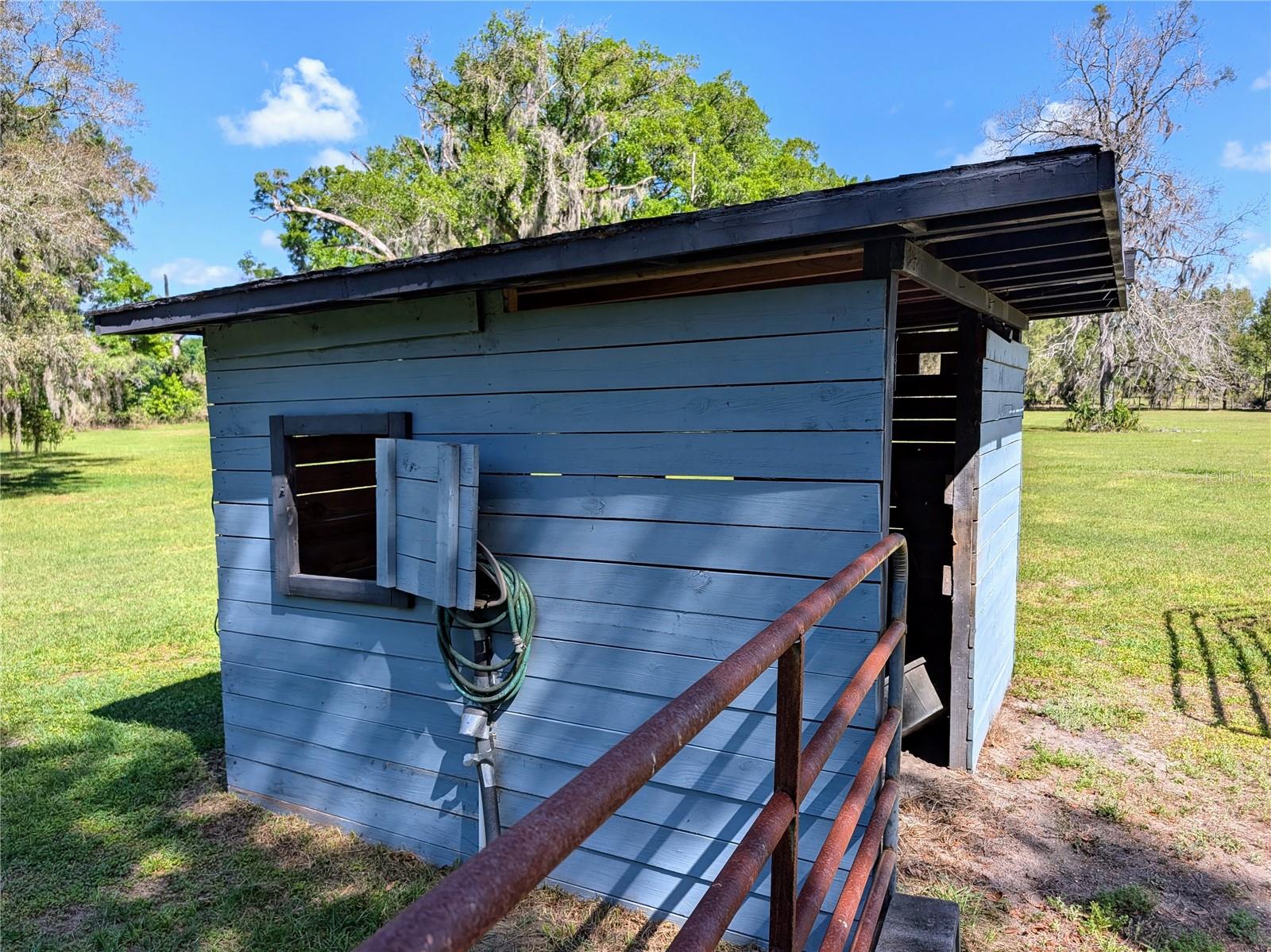 NOT IN A SUBDIVISION - Residential