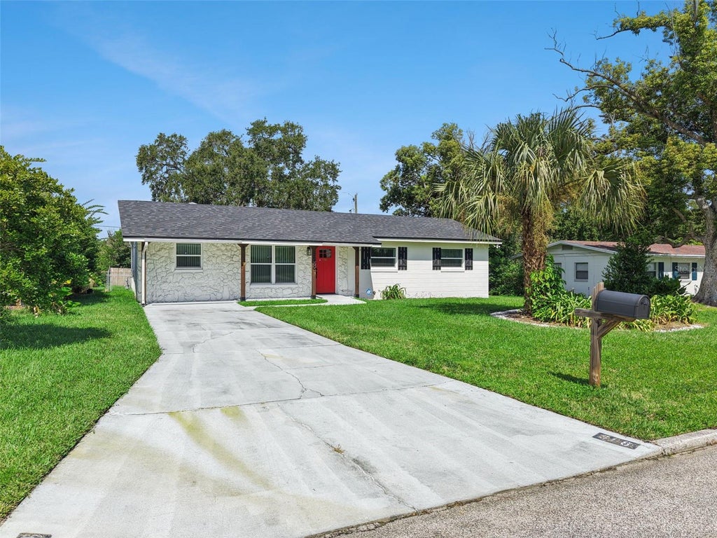 Photo of 368 N Boyd Street, Winter Garden, FL 34787 (MLS # O6430188)