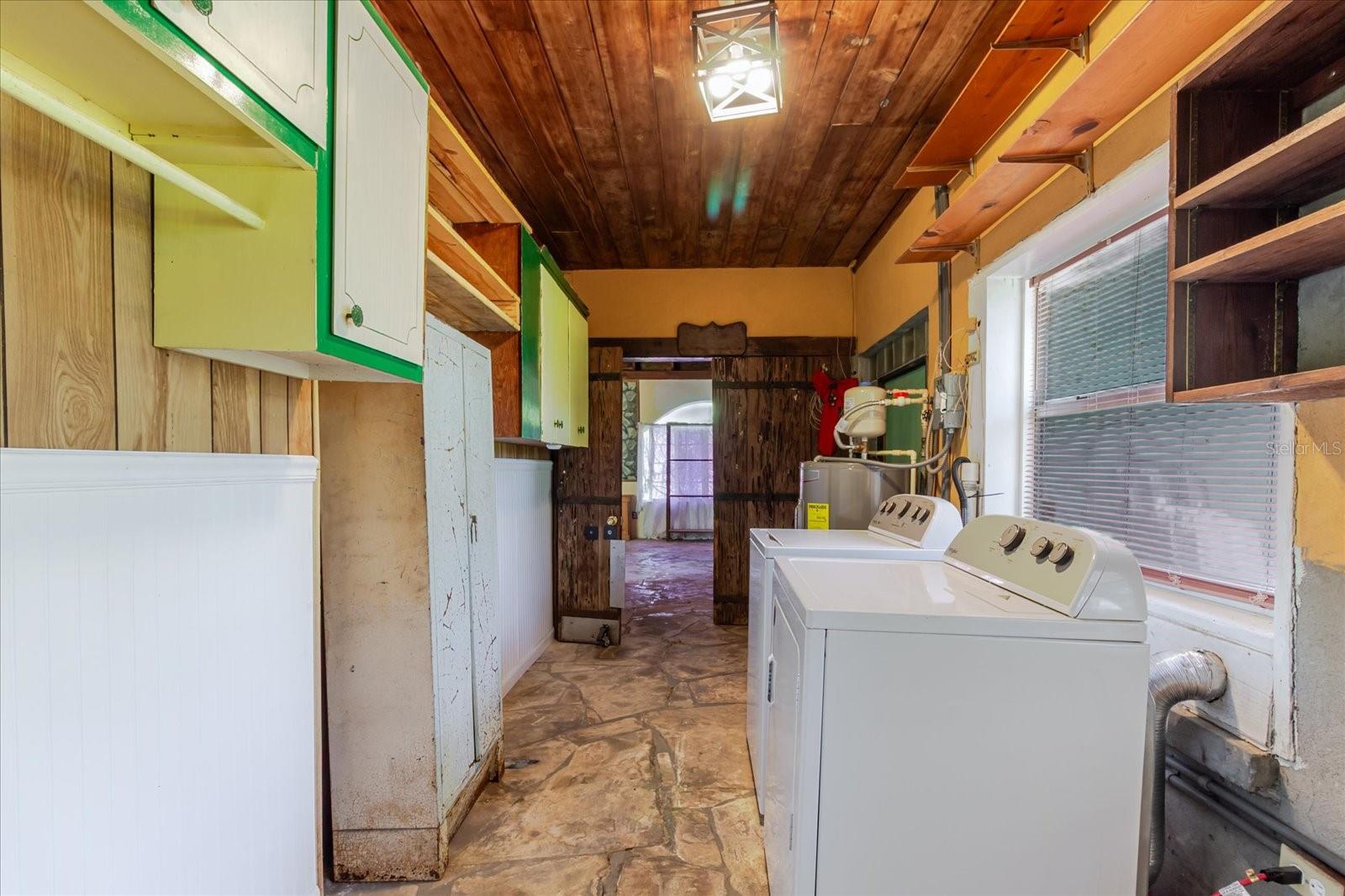 GIBSON'S ARTESIAN - Residential