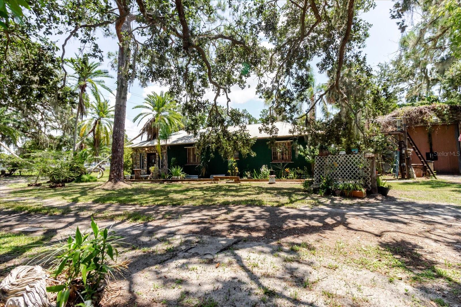 GIBSON'S ARTESIAN - Residential