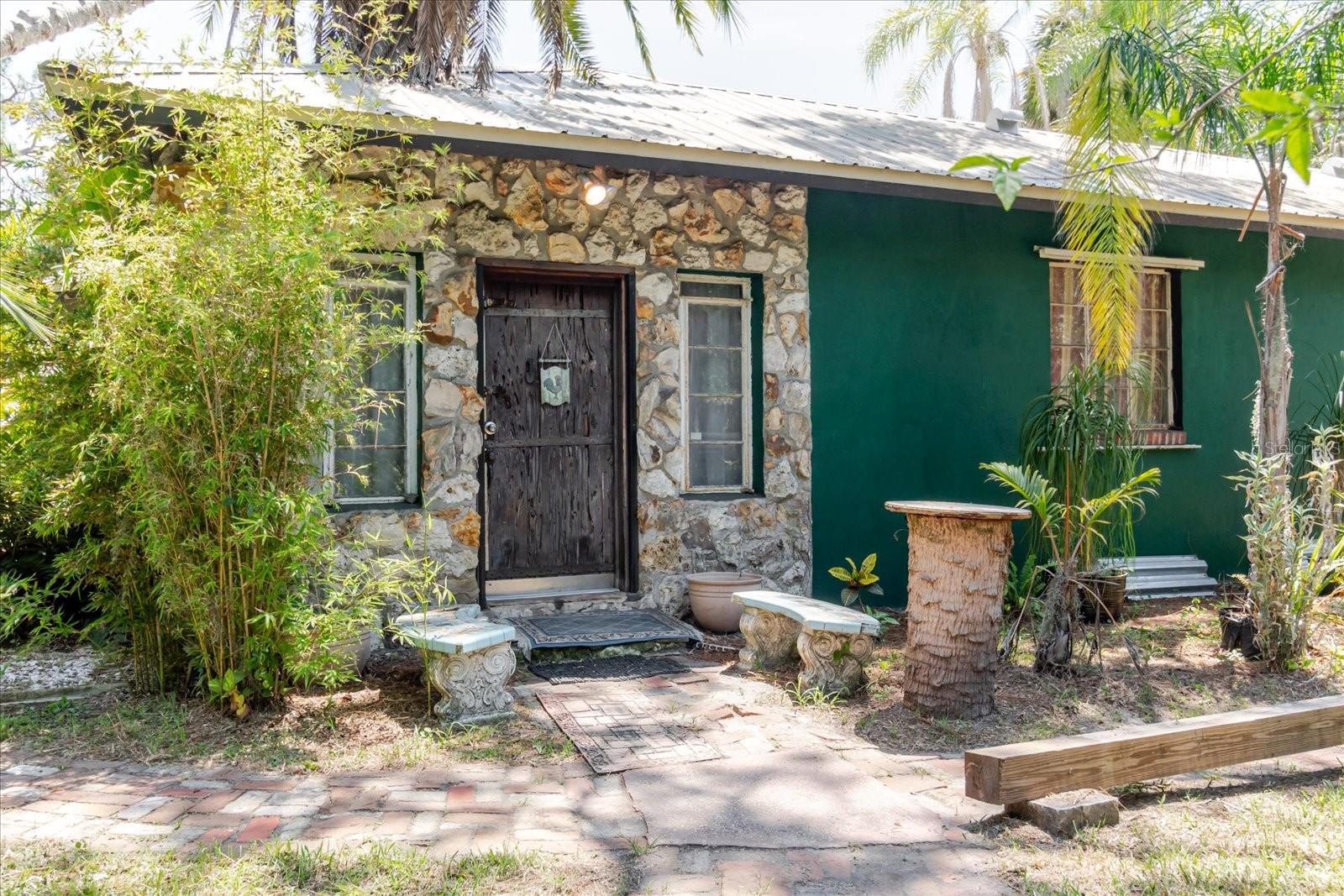 GIBSON'S ARTESIAN - Residential