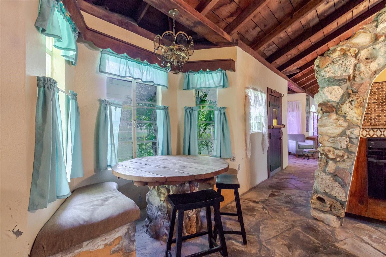 GIBSON'S ARTESIAN - Residential