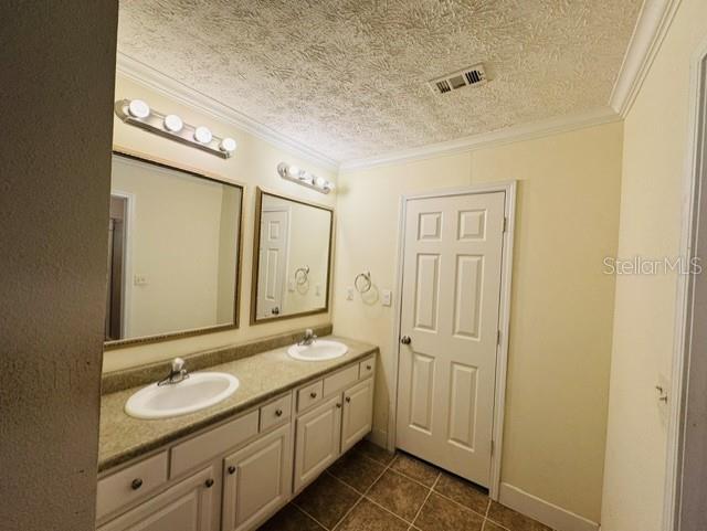 CROOM ACRES - Residential