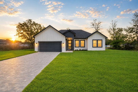 Photo of 7518 SW 128th Street, Ocala, FL 34473 (MLS # O6371570)