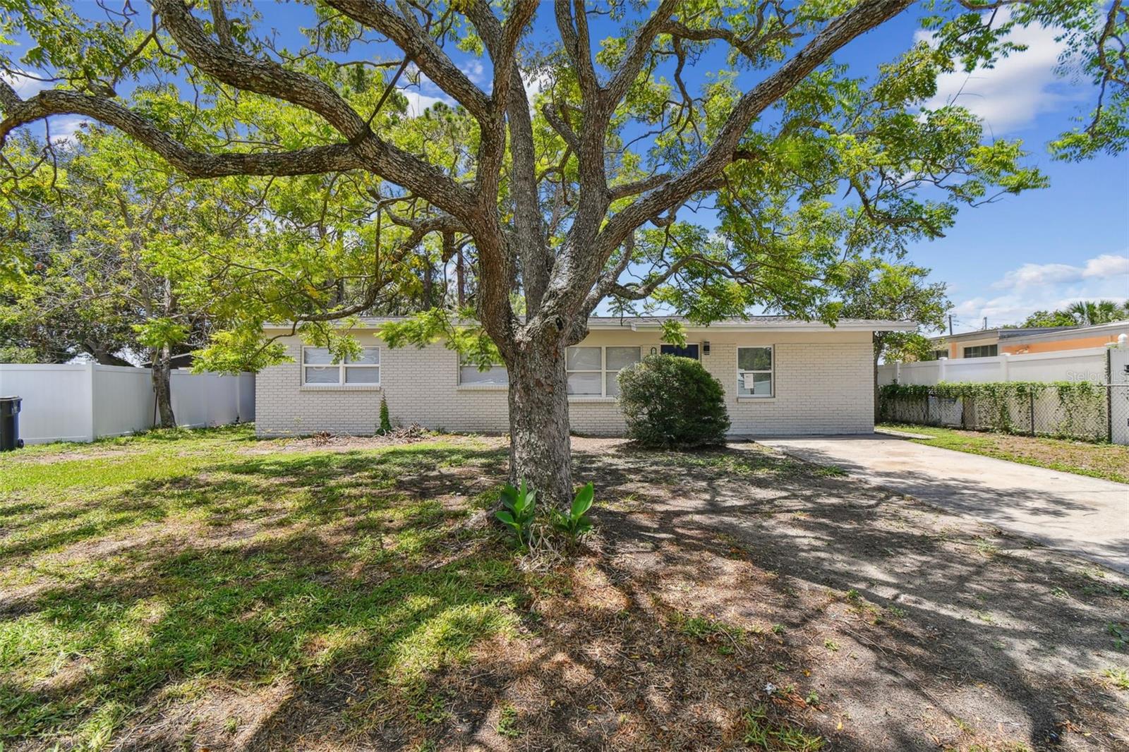 7704 TANGLEWOOD LANE
