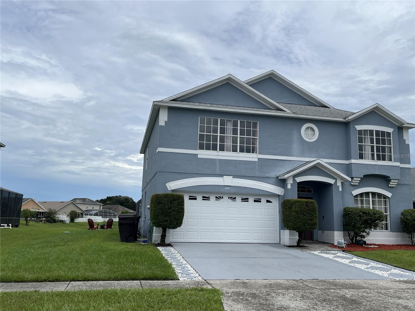 2207 MALLARD CREEK CIRCLE