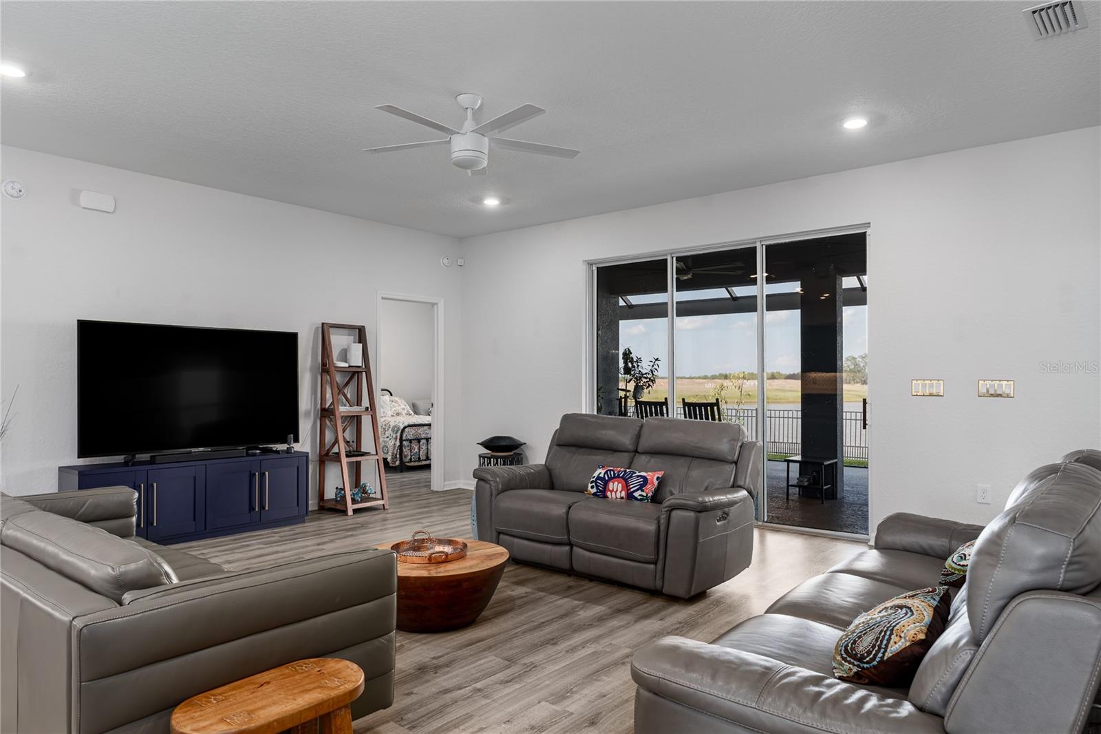 AVIARY AT RUTLAND RANCH PH IIA & IIB - Residential