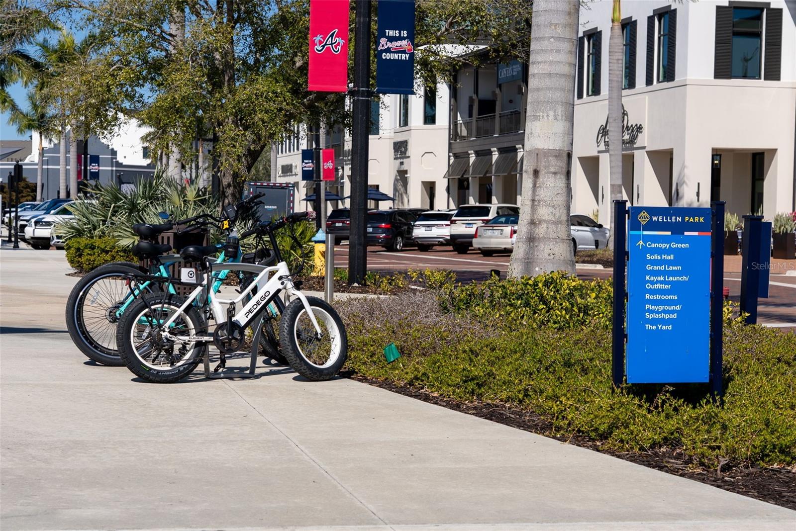 WELLEN PARK GOLF & COUNTRY CLUB - Residential