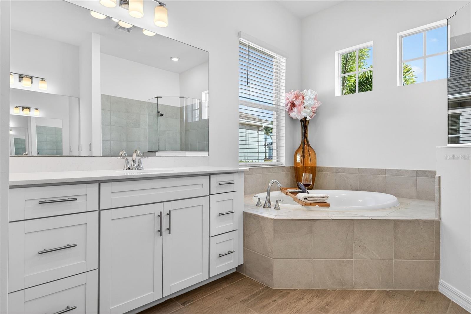 WELLEN PARK GOLF & COUNTRY CLUB - Residential