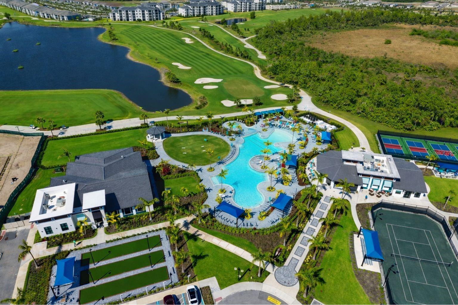 WELLEN PARK GOLF & COUNTRY CLUB - Residential