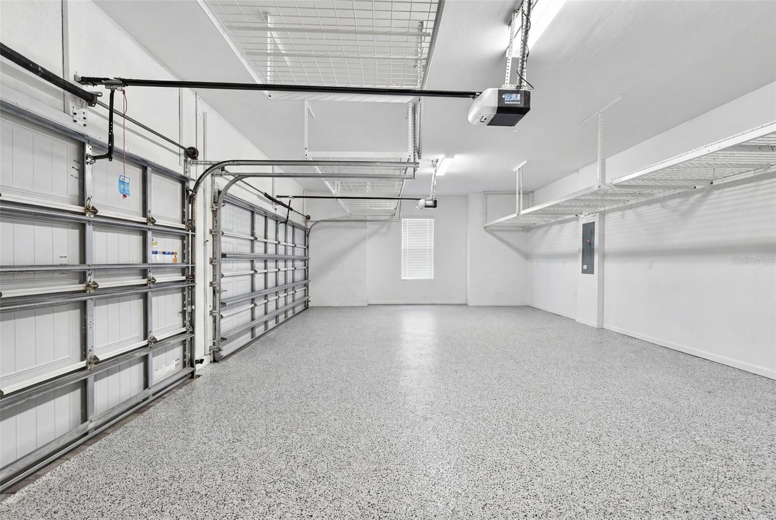 WELLEN PARK GOLF & COUNTRY CLUB - Residential