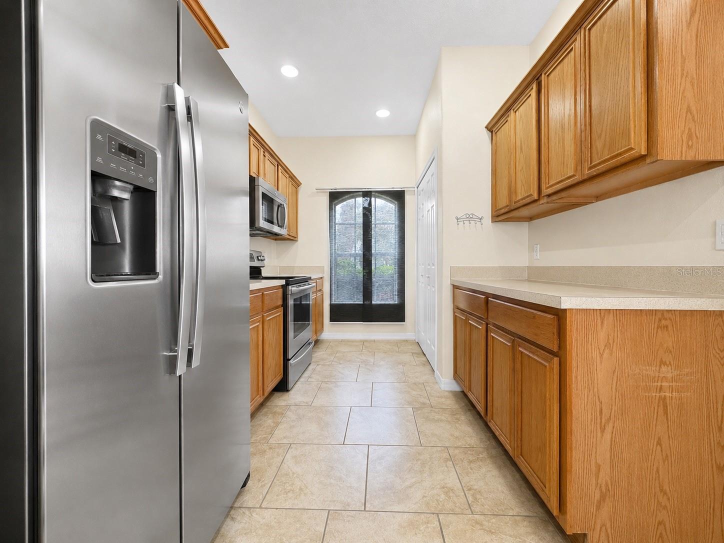 1602 TAIL FEATHER DRIVE