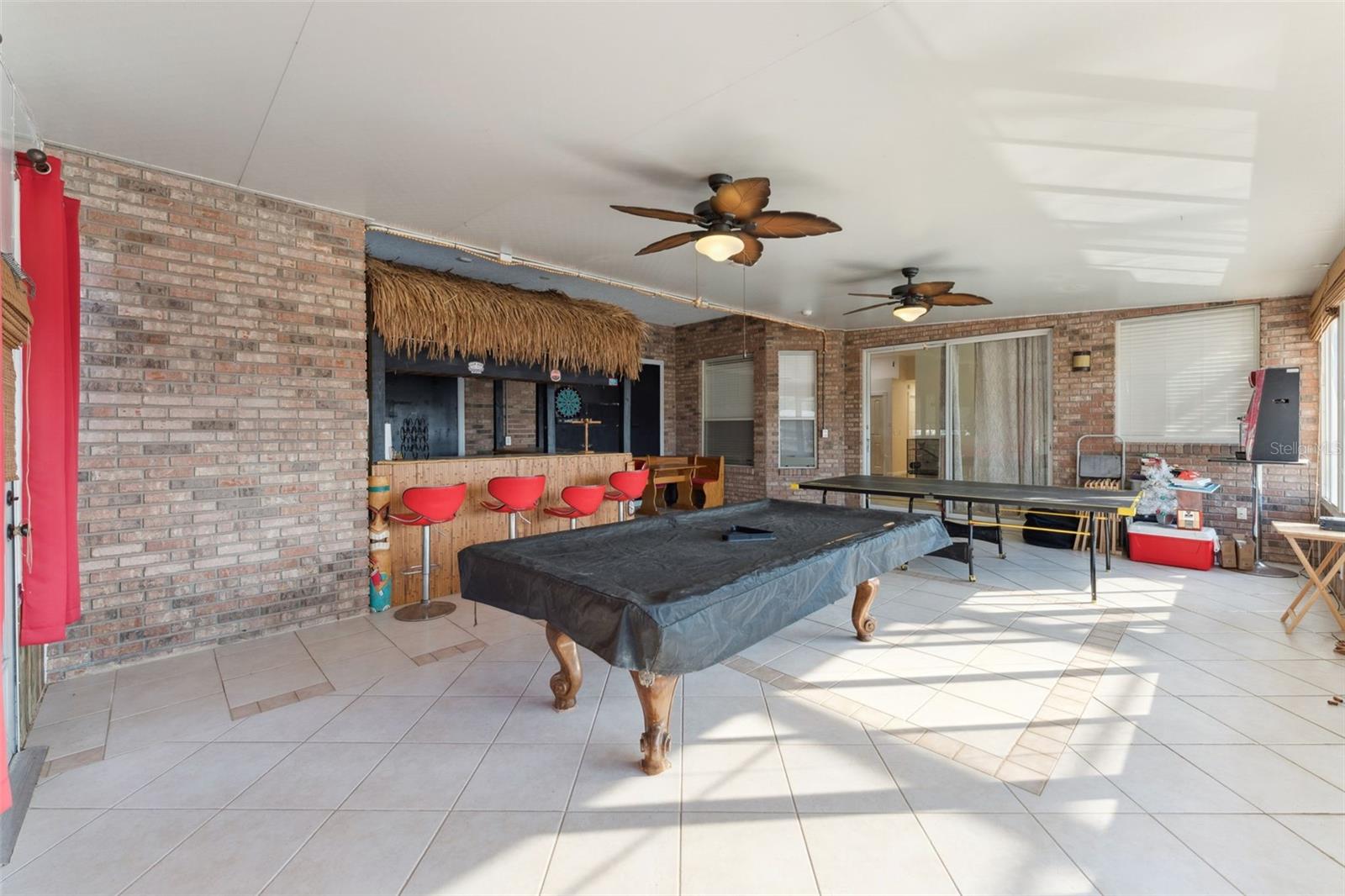 LEXINGTON TRLS - Residential