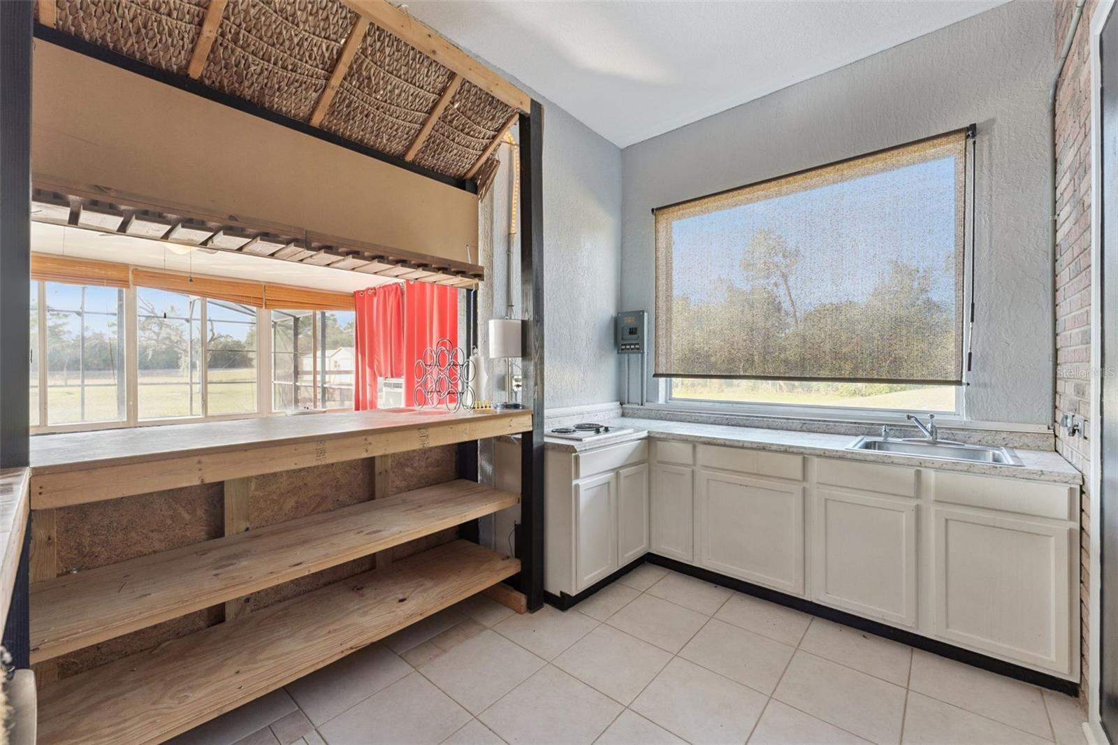 LEXINGTON TRLS - Residential