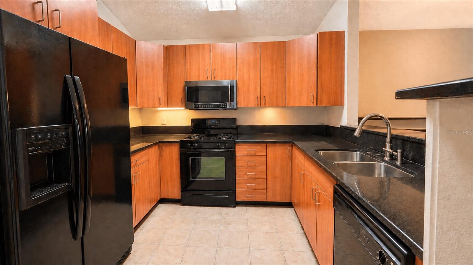 1705 CIRCE LAKE COURT