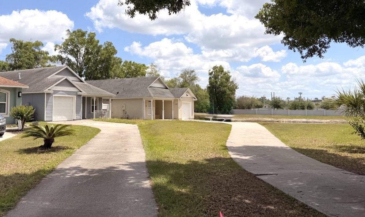 LAKE PICKETT MANOR - Residential Lease