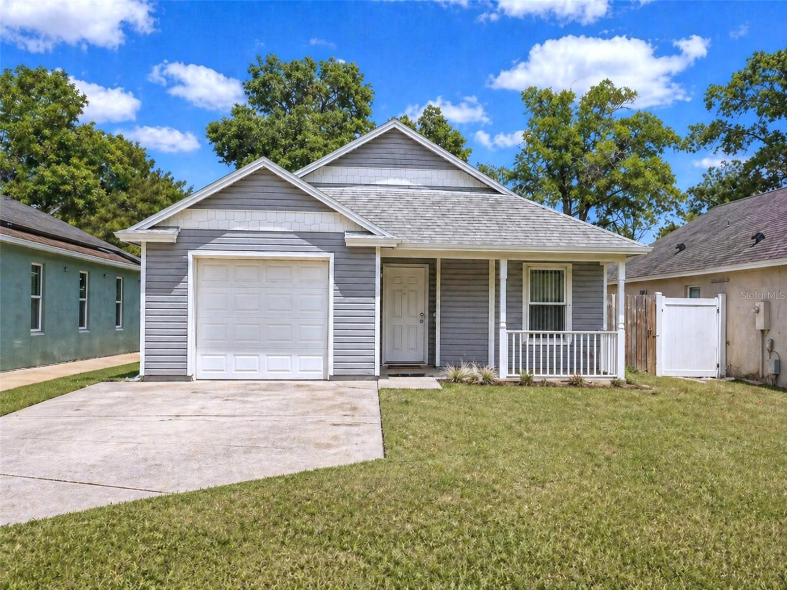 LAKE PICKETT MANOR - Residential Lease