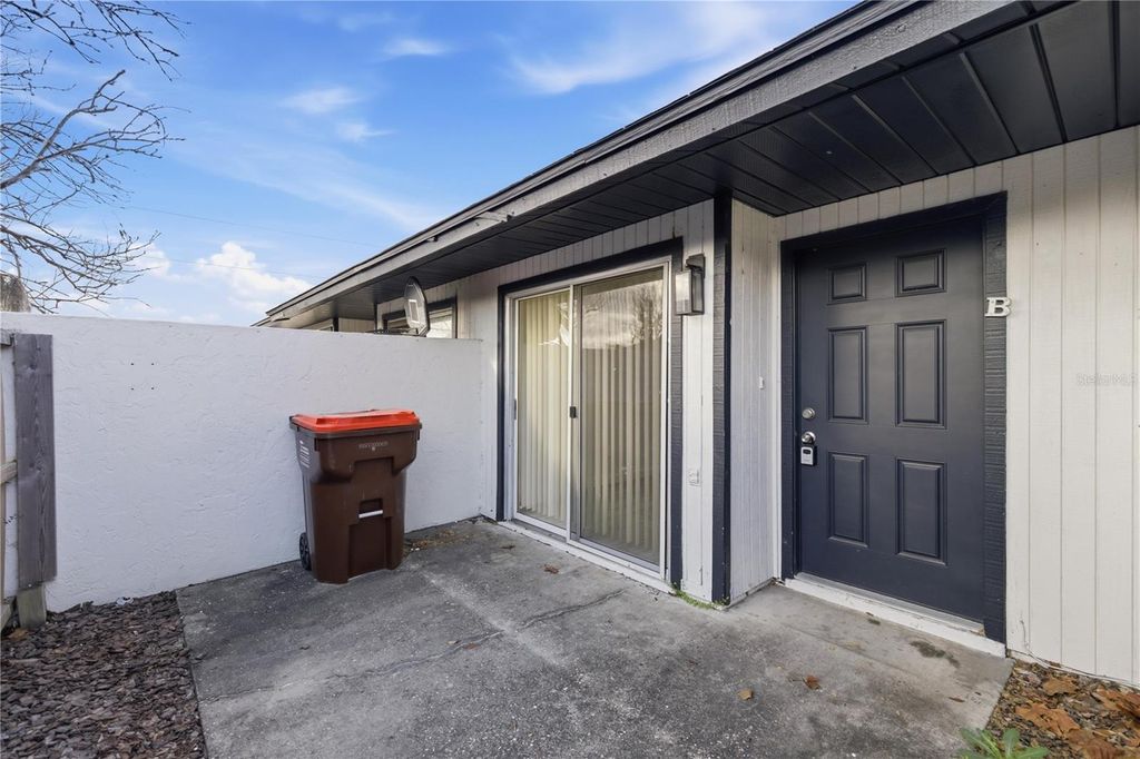 Photo of 5355 SE 29th Place #B, Ocala, FL 34480 (MLS # OM720851)