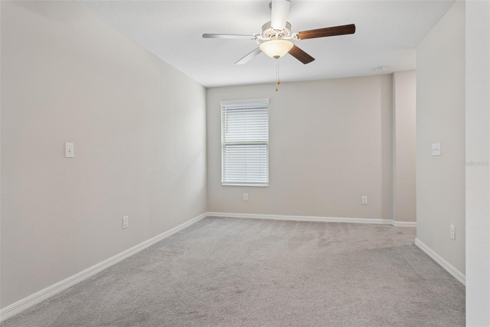 VENTANA GROVES - Residential