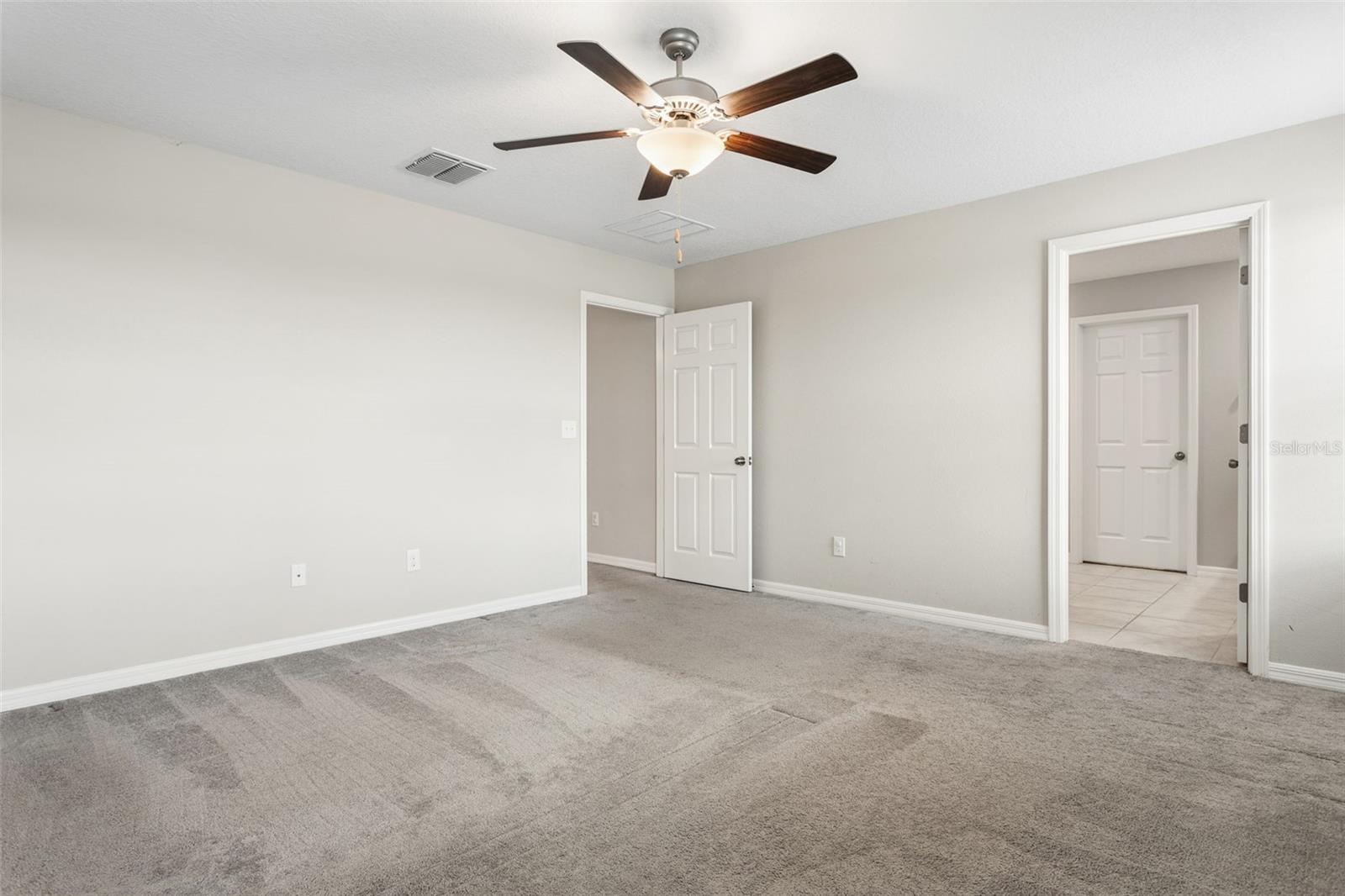 VENTANA GROVES - Residential