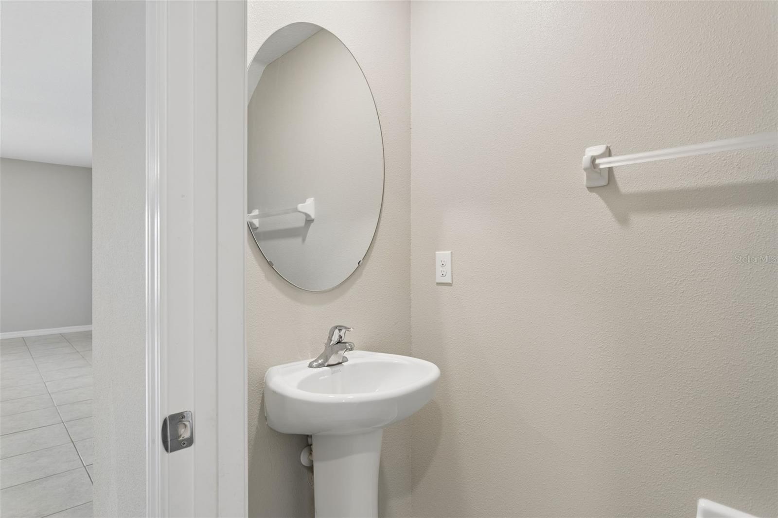 VENTANA GROVES - Residential