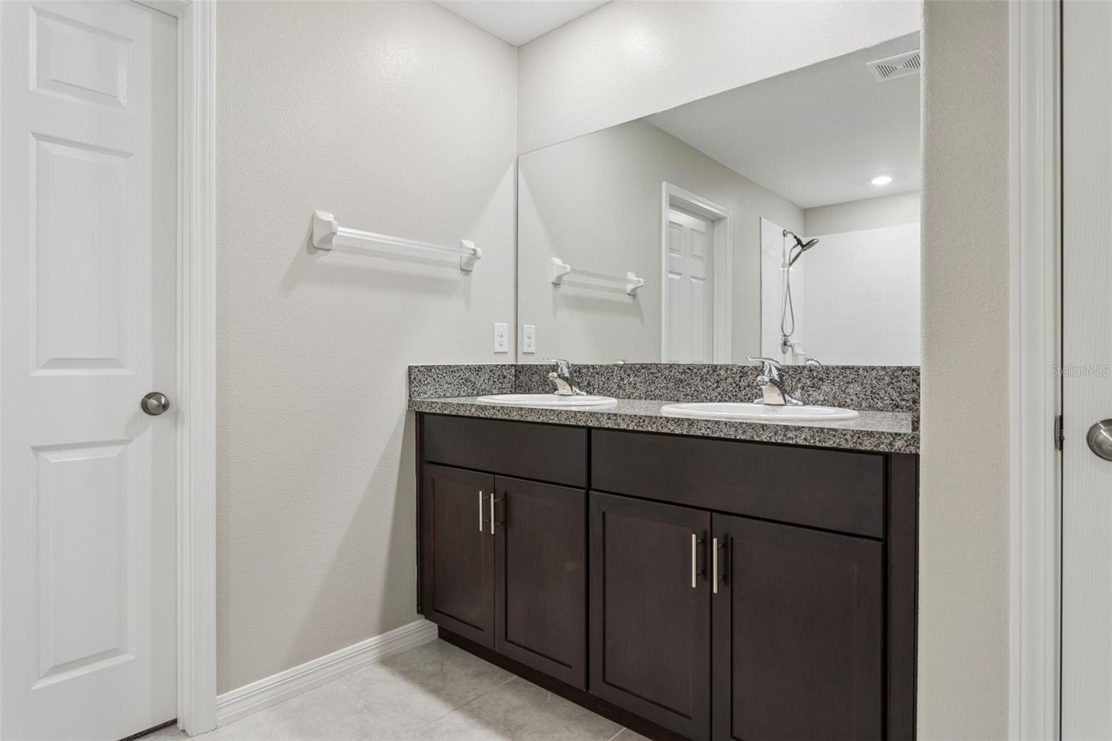 VENTANA GROVES - Residential