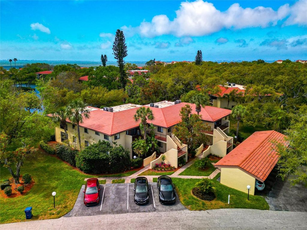 Photo of 6423 Egret Lane #406, Bradenton, FL 34210 (MLS # A4686906)