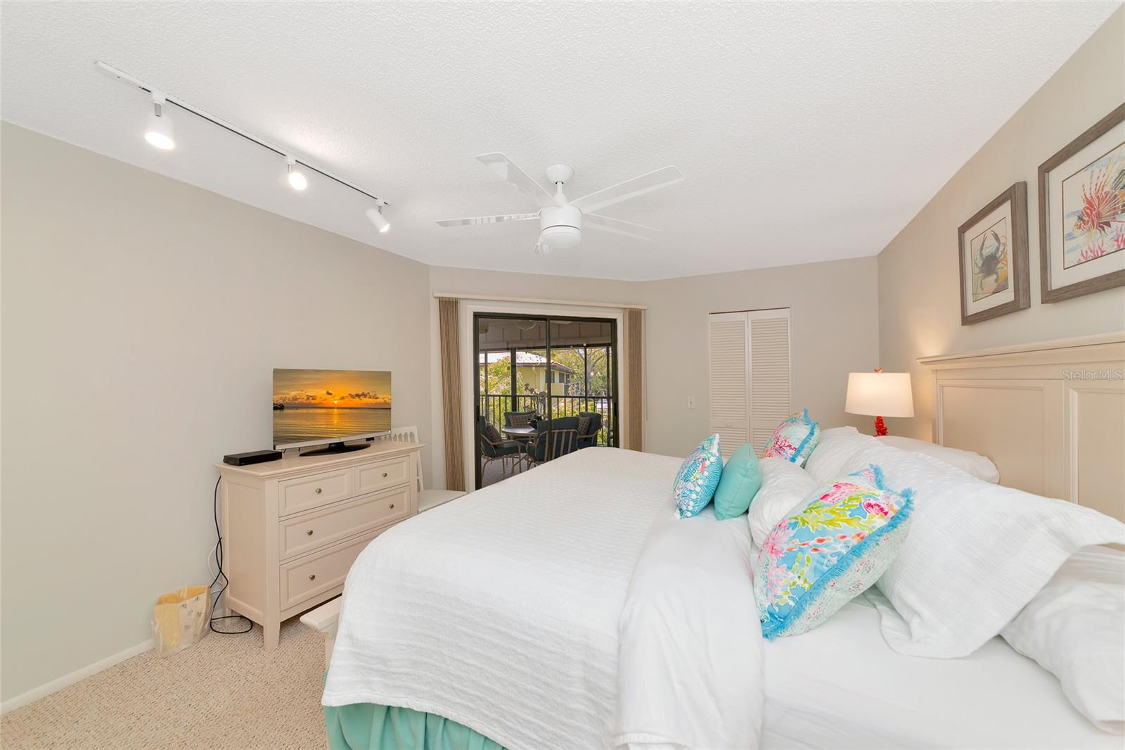 TERRACES AT WILD OAK BAY IV THE - Residential