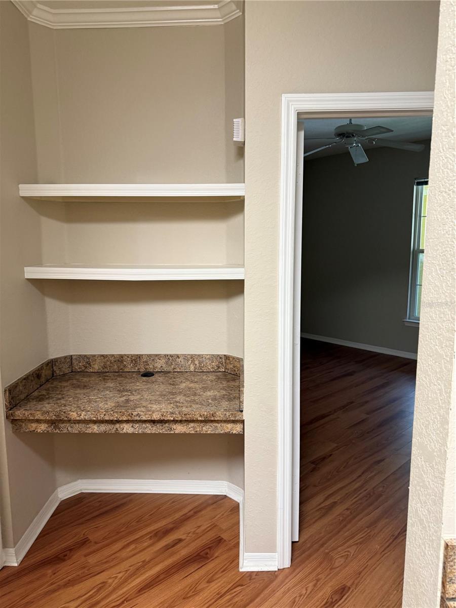 COURTNEY PALMS CONDO - Residential Lease