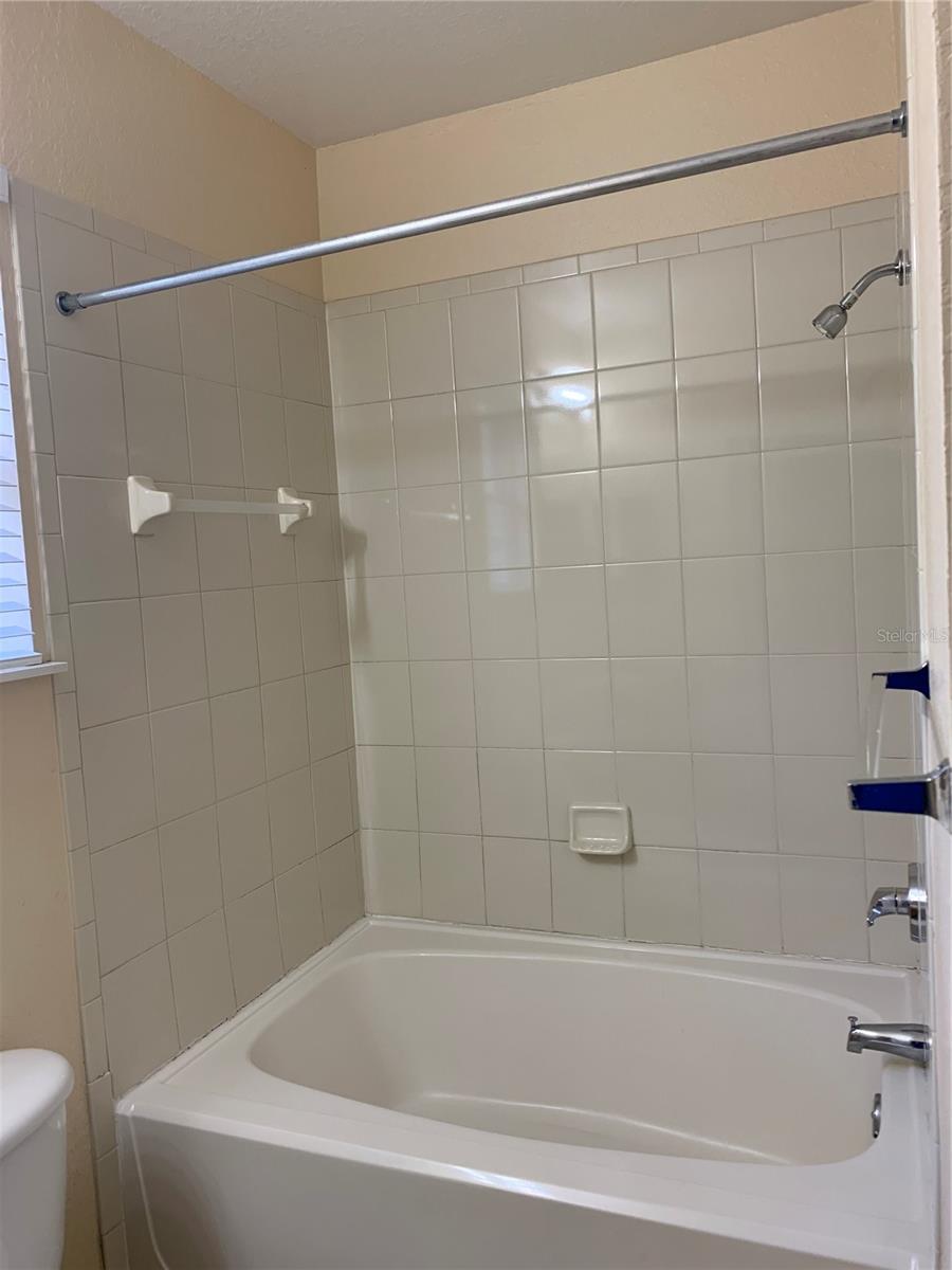 COURTNEY PALMS CONDO - Residential Lease