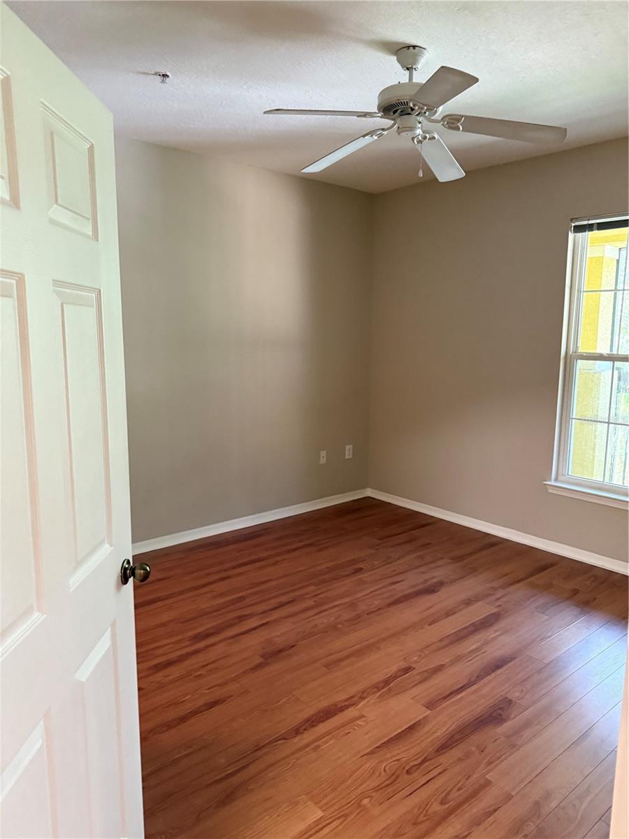 COURTNEY PALMS CONDO - Residential Lease